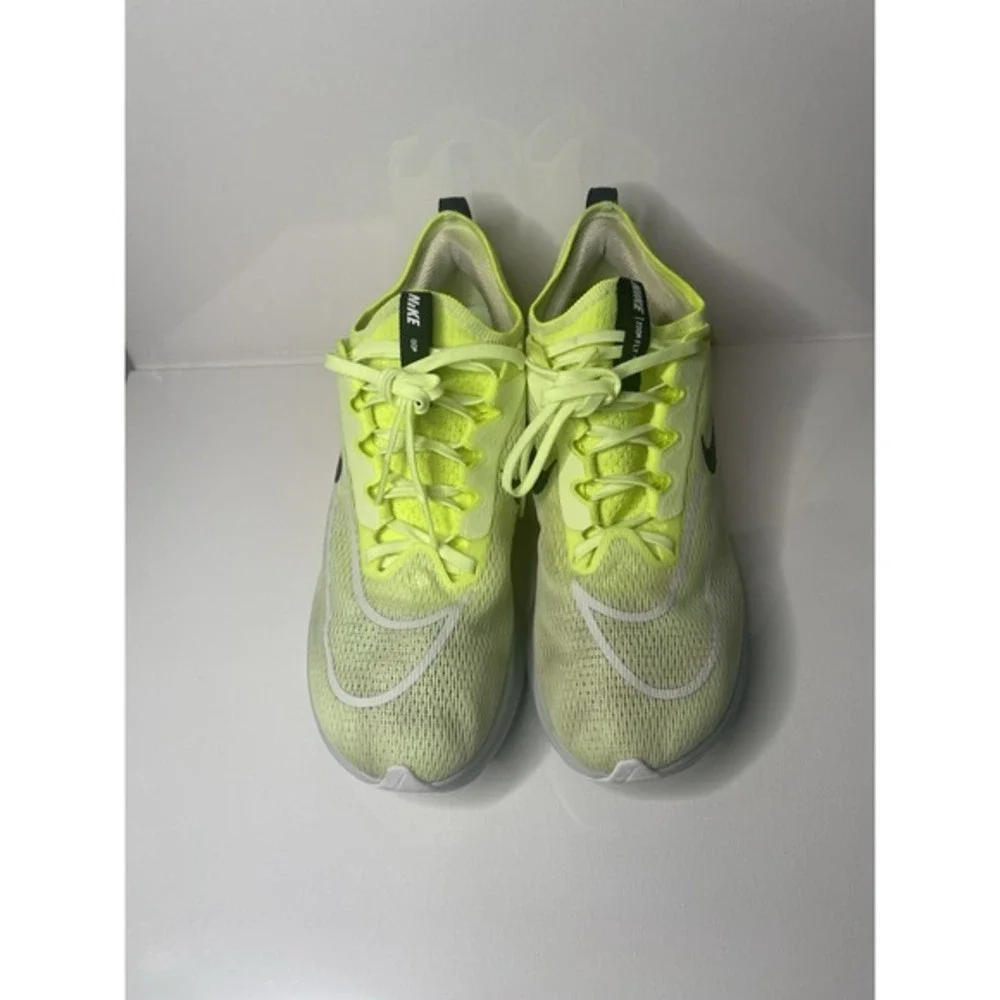 Nike Mens Zoom Fly 4 CT2392-700 Yellow Running‎ Shoes Sneakers Size 9.5